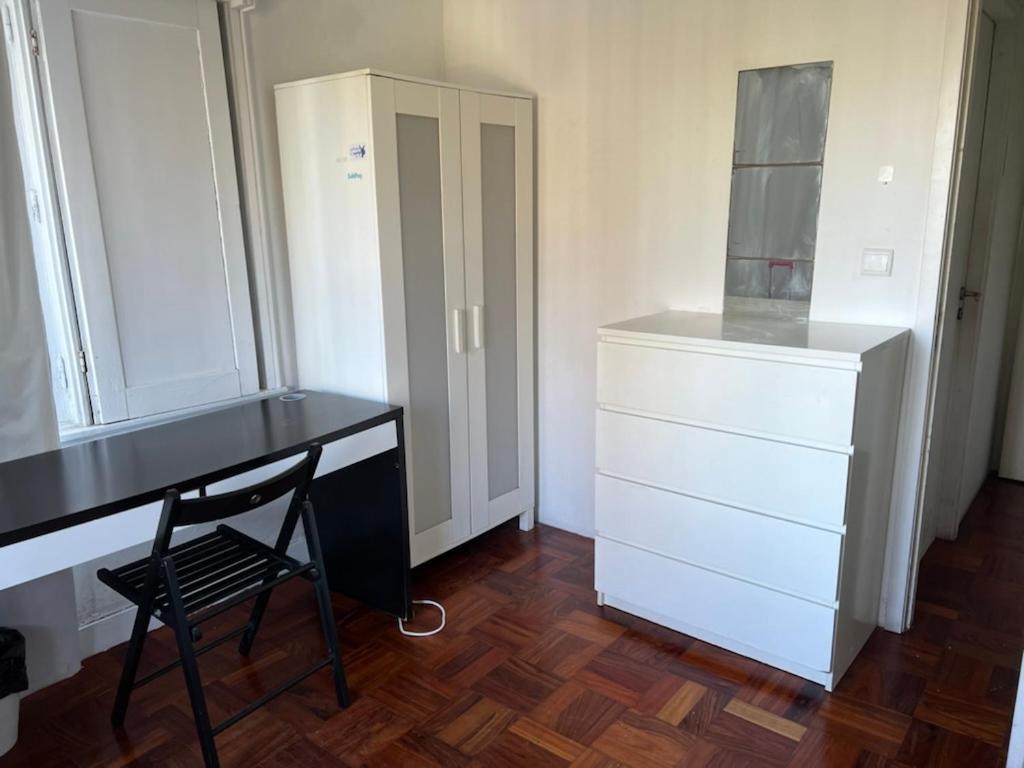 Relogio Guest House Порто Екстериор снимка