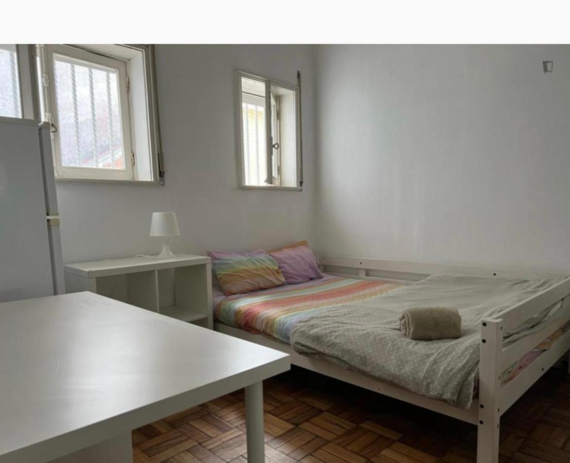 Relogio Guest House Порто Екстериор снимка