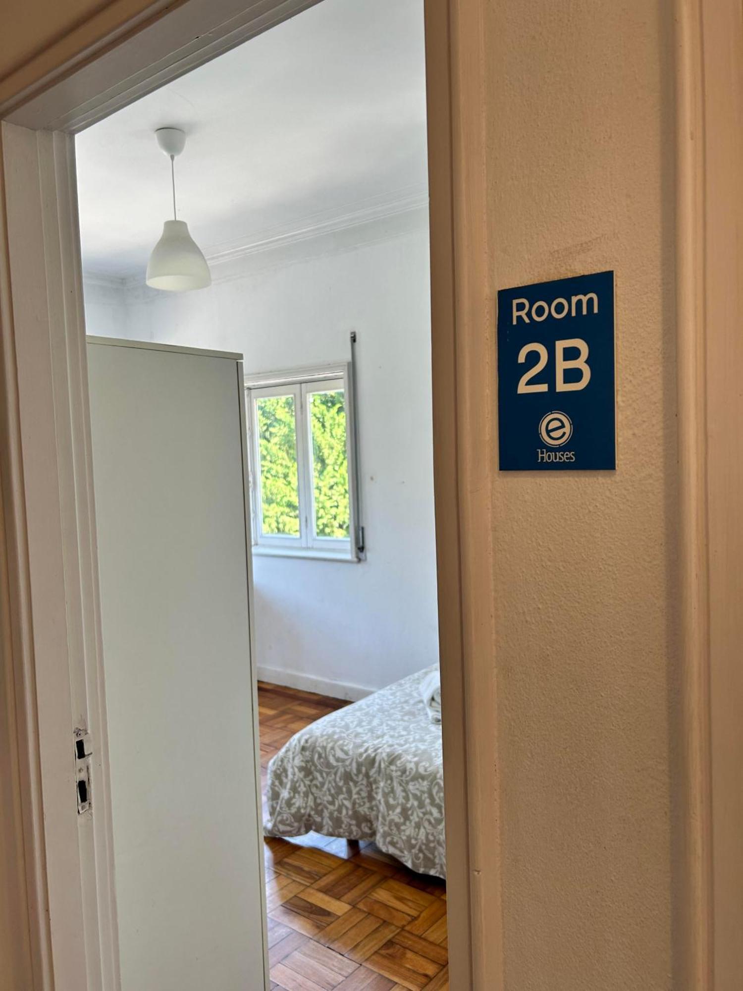 Relogio Guest House Порто Екстериор снимка