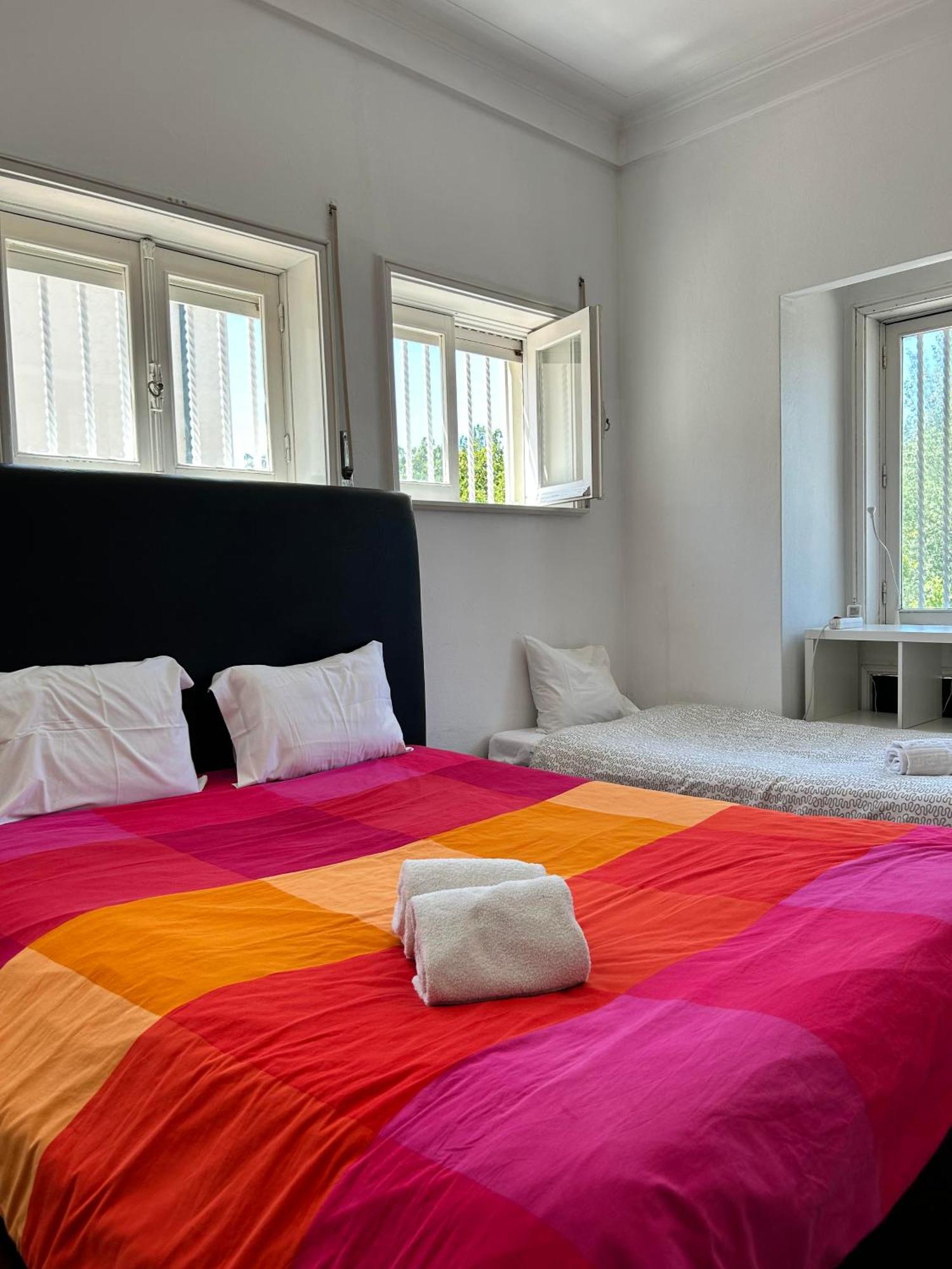 Relogio Guest House Порто Екстериор снимка