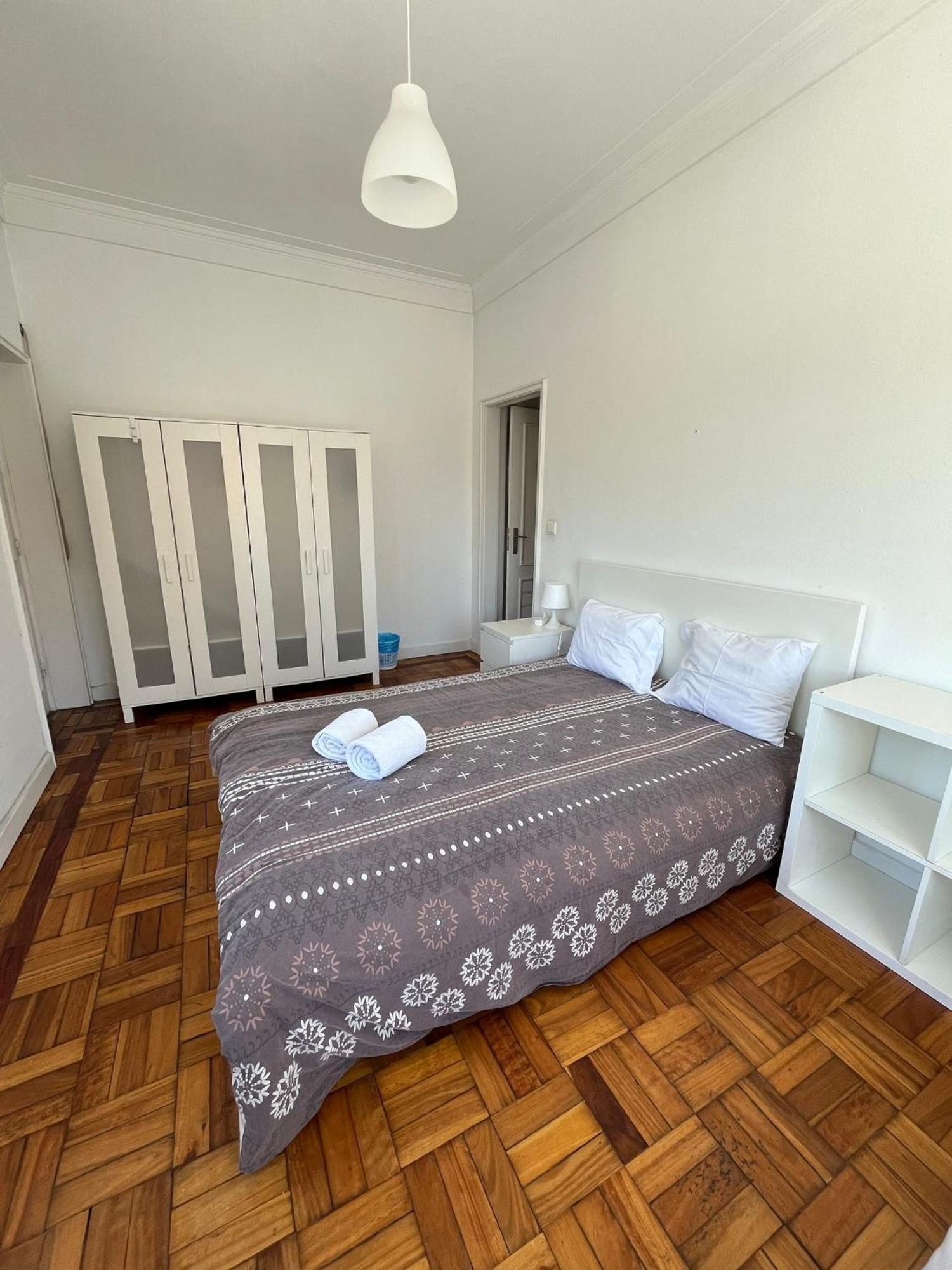 Relogio Guest House Порто Екстериор снимка